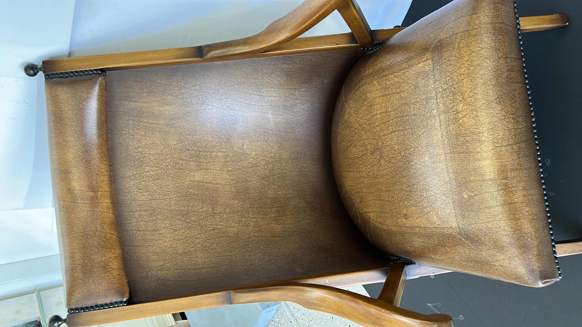 Photo 1 of CHAIR AND OTT 21 1/2“ x 27“ 540 inches