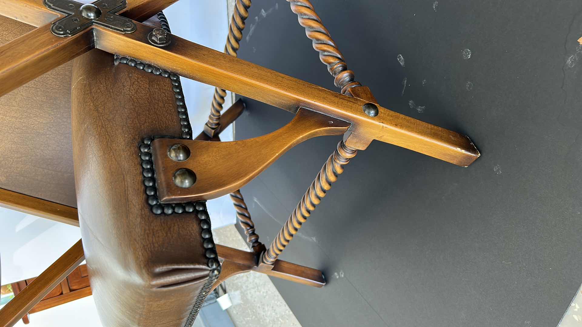 Photo 1 of CHAIR AND OTT 21 1/2“ x 27“ 540 inches