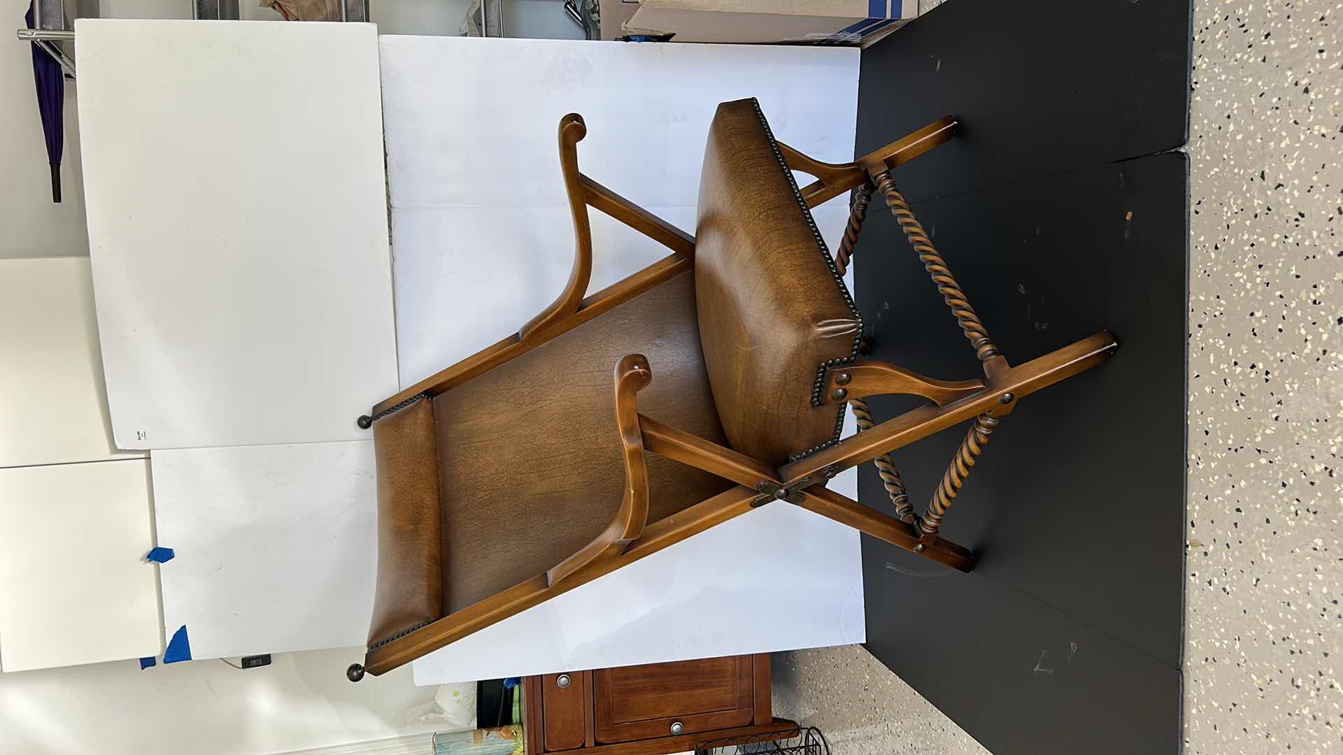 Photo 1 of CHAIR AND OTT 21 1/2“ x 27“ 540 inches
