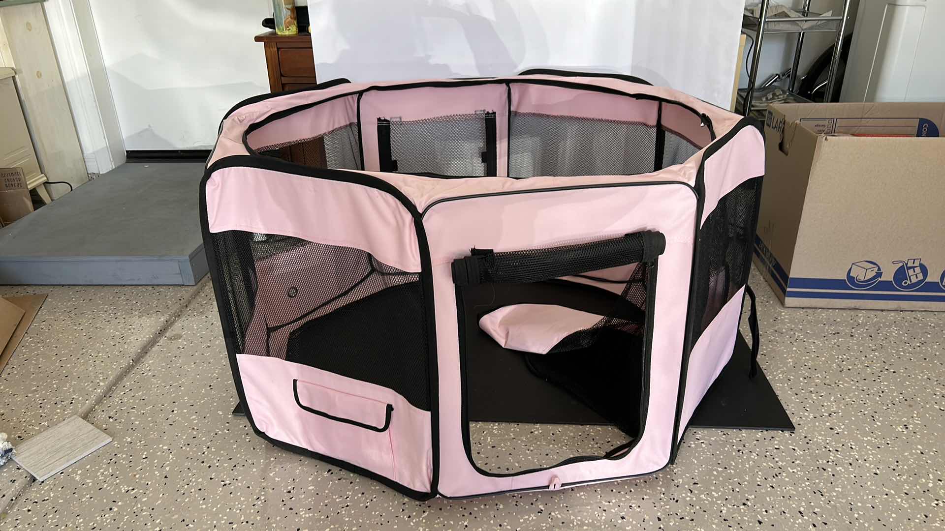 Photo 1 of PET POP UP PLAY AREA