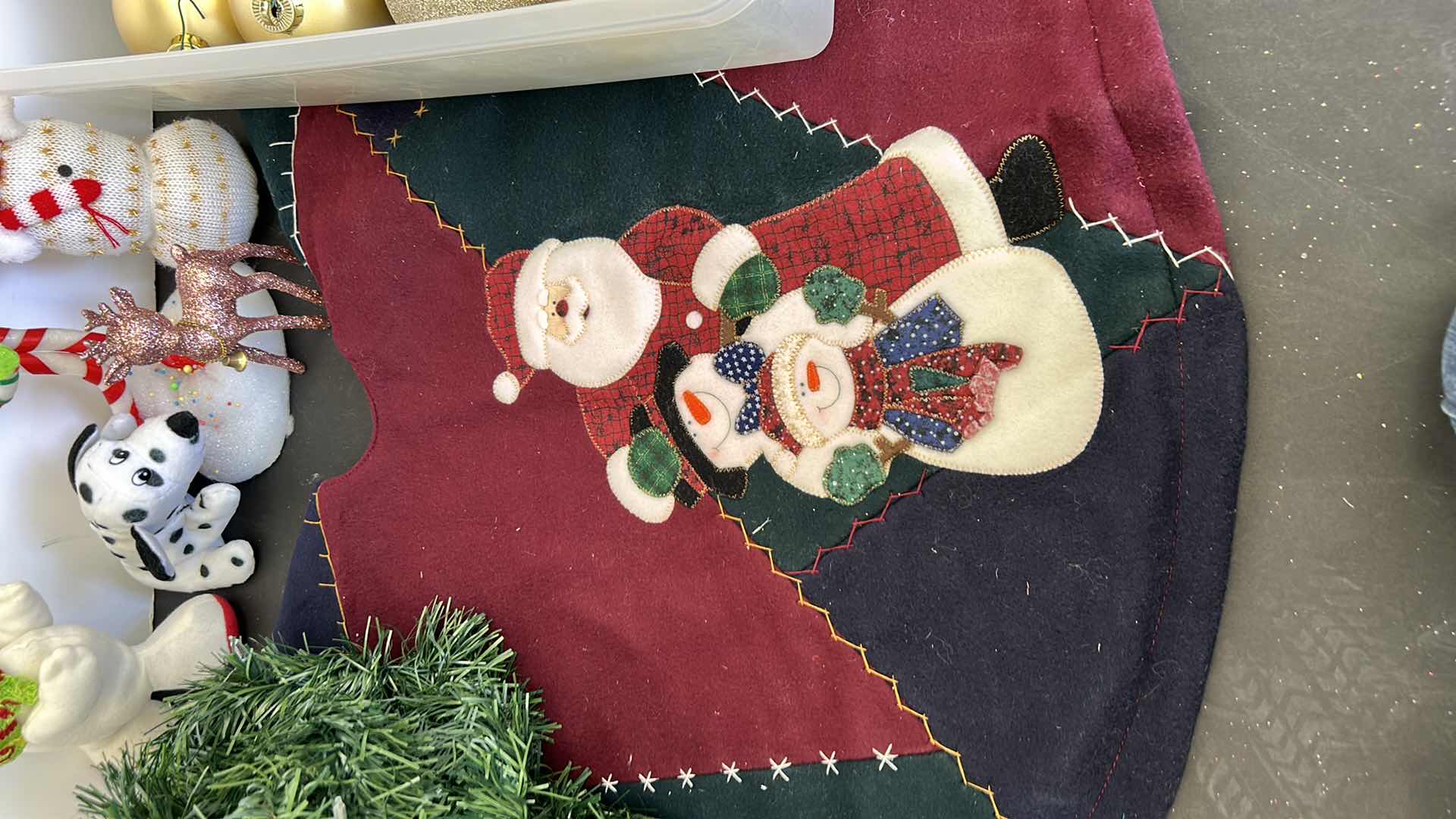 Photo 6 of TOTE WITH CHRISTMAS DECORATIONS