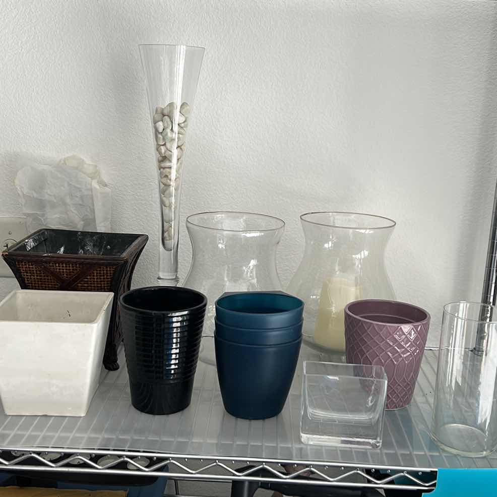 Photo 1 of HOME DECOR ASSORTMENT