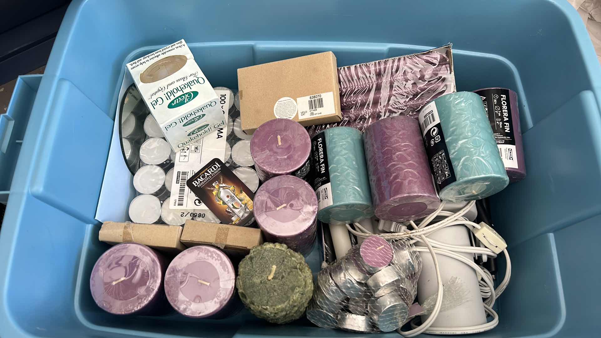 Photo 1 of TOTE FULL OF CANDLES AND SPOT LIGHTS