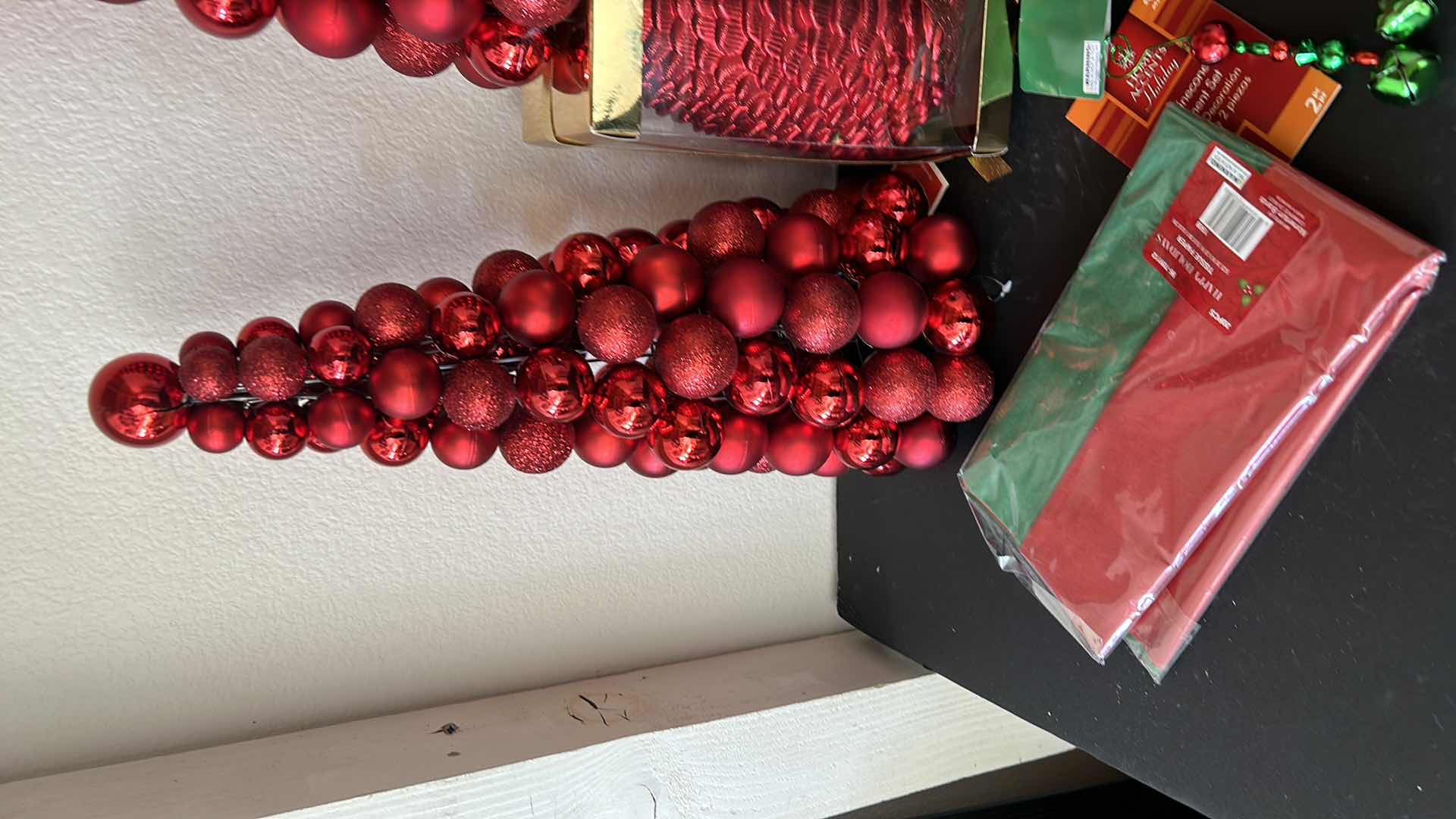 Photo 2 of CHRISTMAS DECOR