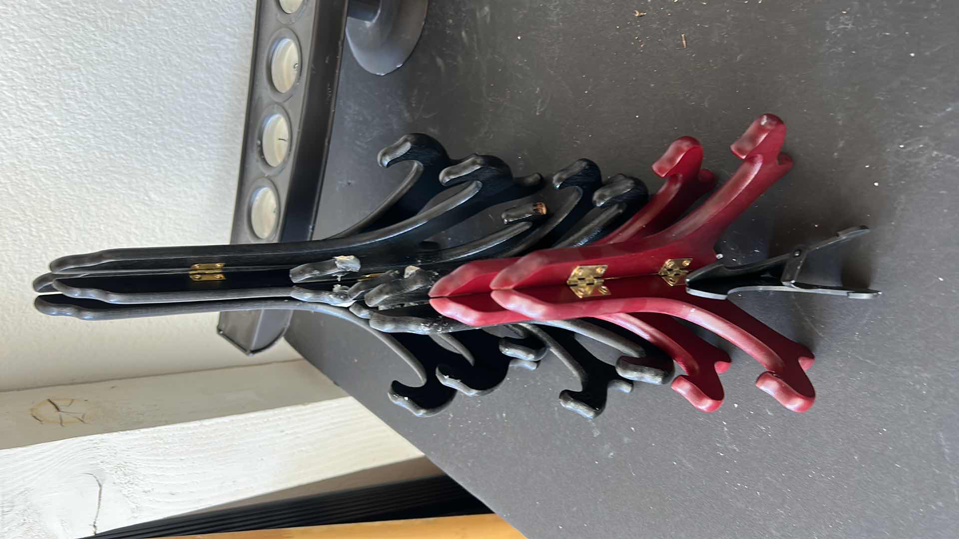 Photo 3 of MISC HOME DECOR