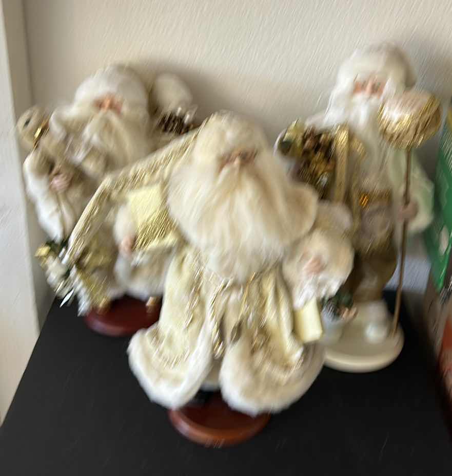 Photo 1 of 3 SANTA H17”