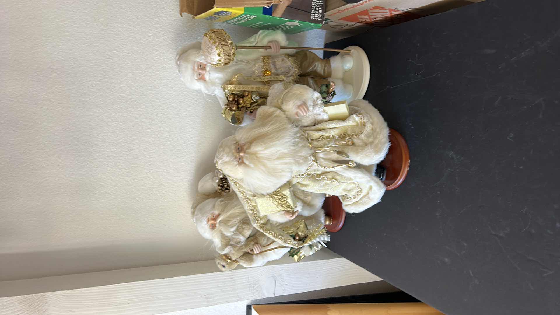 Photo 1 of 3 SANTA H17”