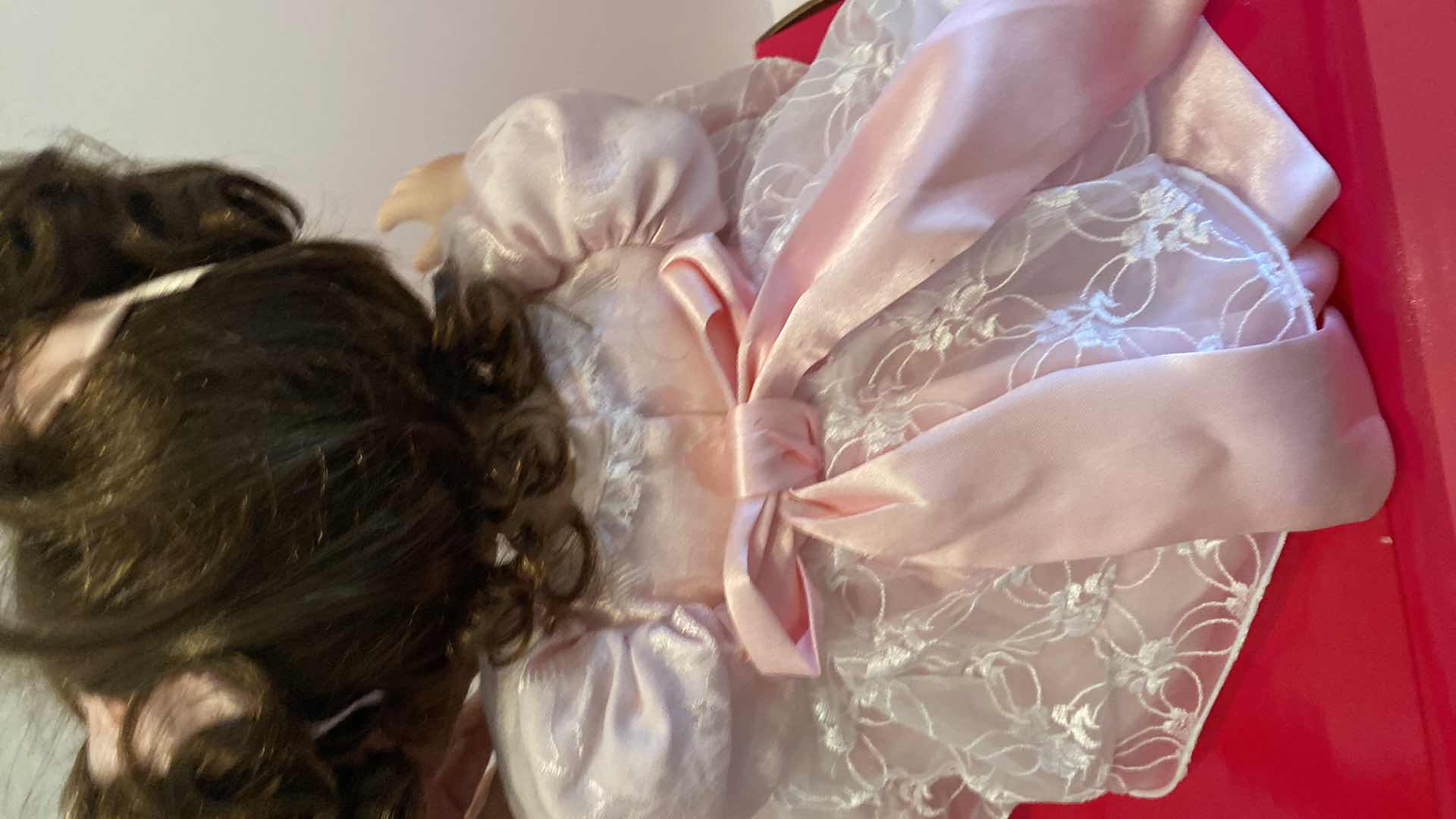 Photo 1 of MARIE OSMOND FINE PORCELAIN COLLECTIBLES DOLL DORA  BELL H 14” $125