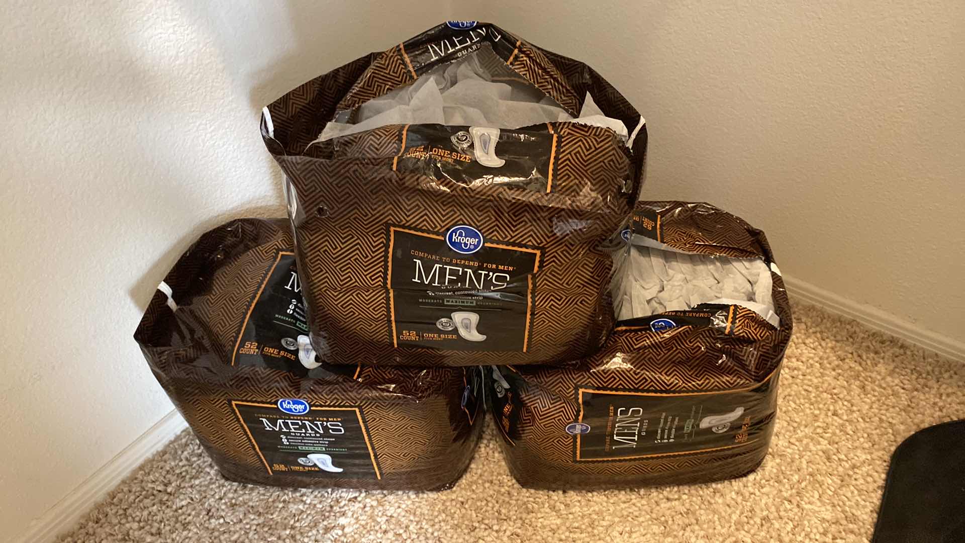 Photo 1 of MENS GUARDS