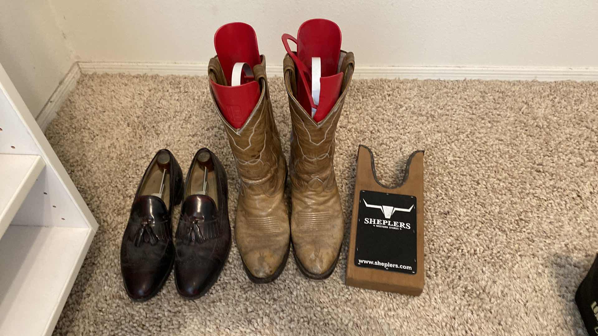 Photo 1 of MENS SIZE 9 TONY LAMA BOOTS, JACK AND LOAFERS