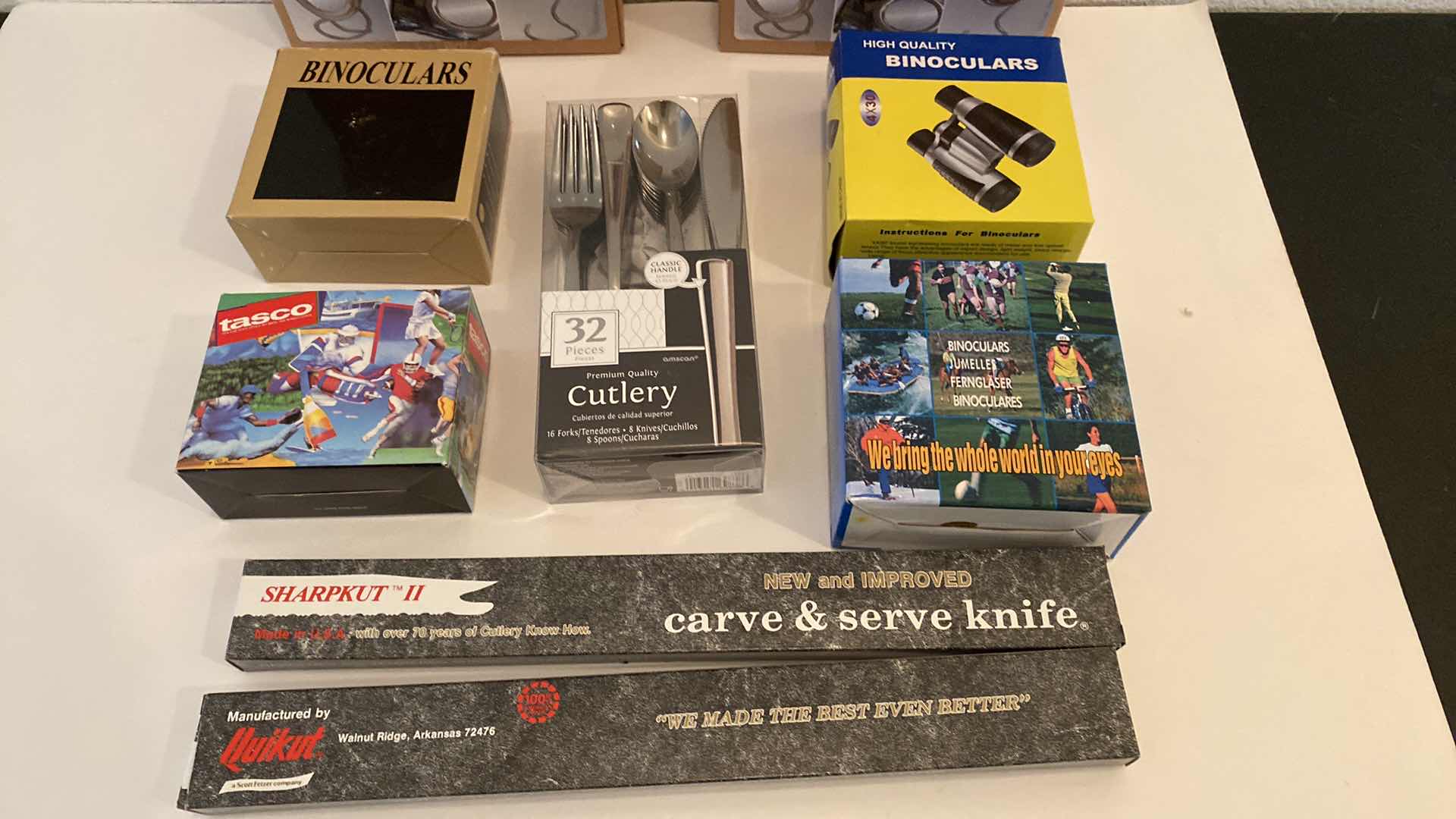 Photo 1 of HOUSEHOLD ITEMS