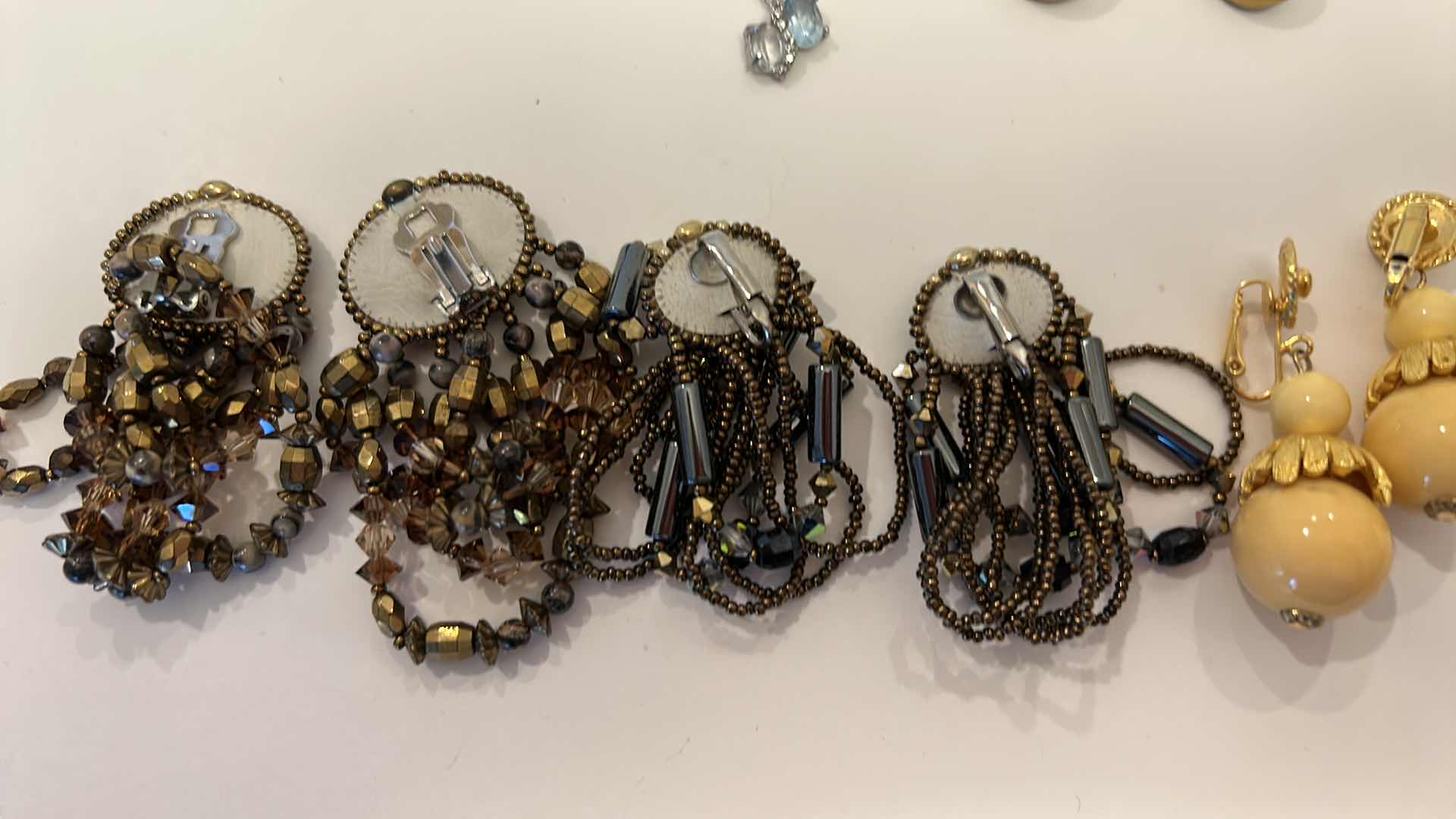 Photo 7 of COSTUME JEWELRY ASSORTMENT