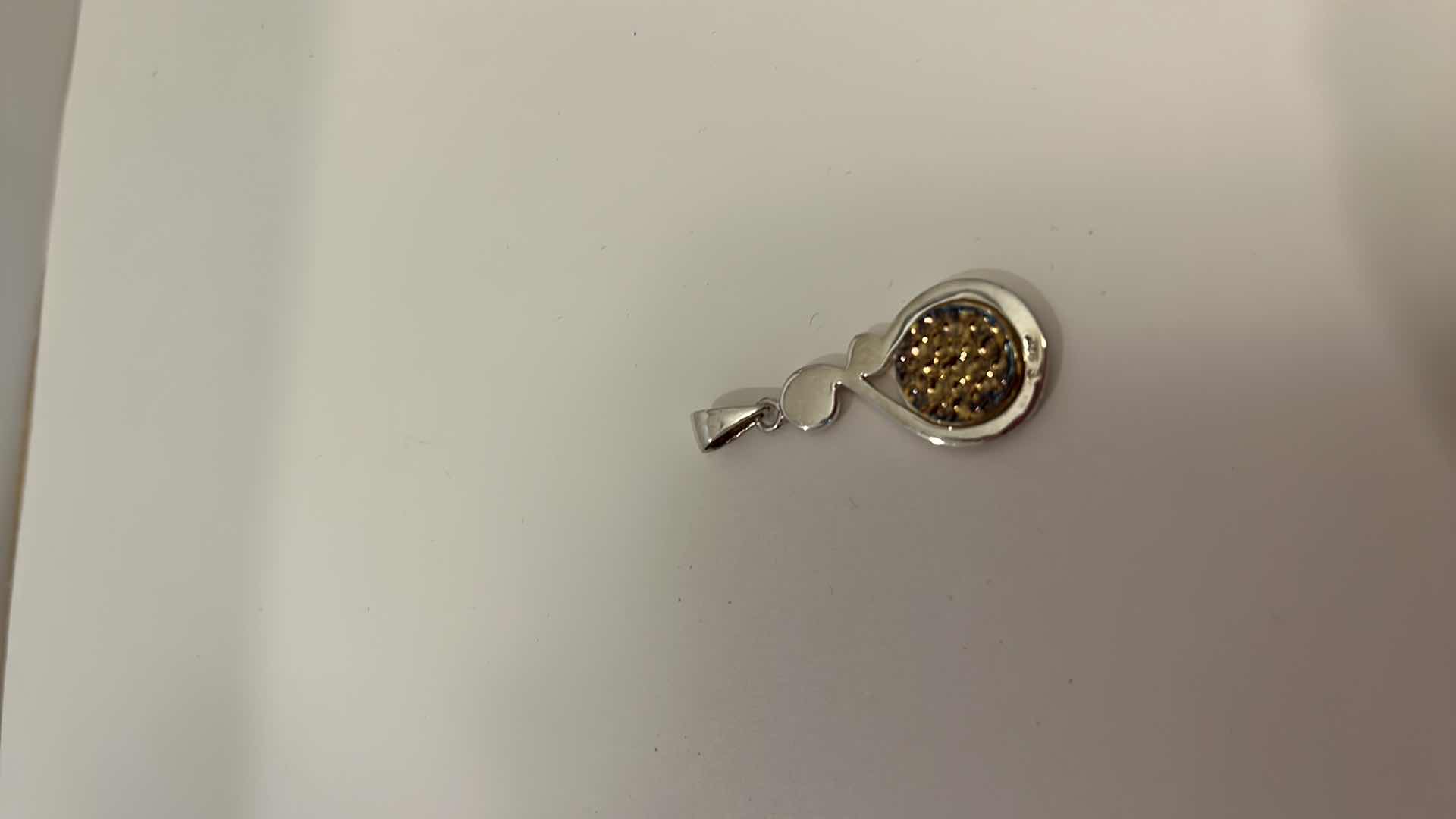 Photo 1 of JEWELRY - 925 SILVER PENDANT