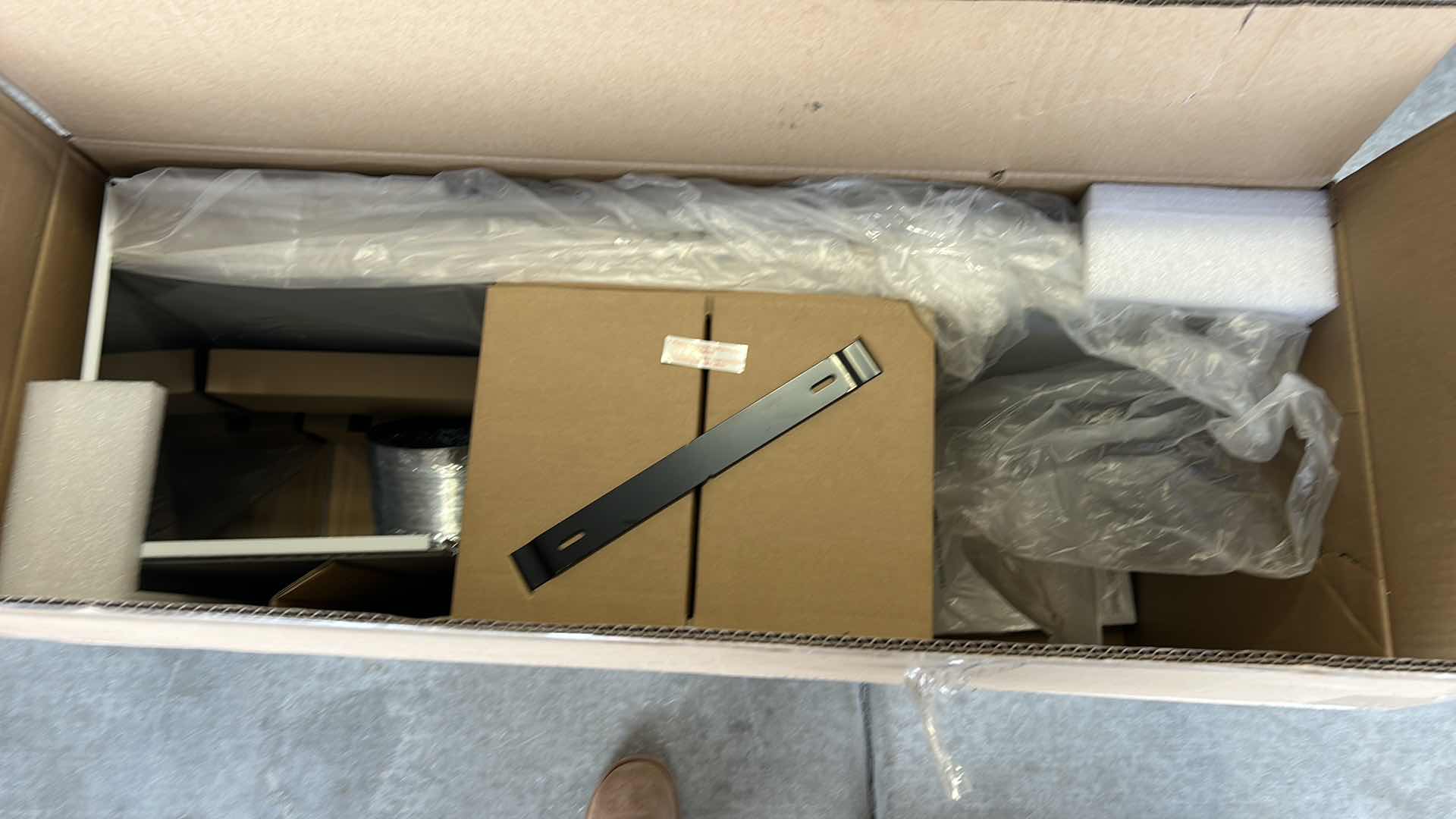 Photo 1 of 36" CONVERTIBLE T SHAPE RANGE HOOD - STAINLESS STEEL 