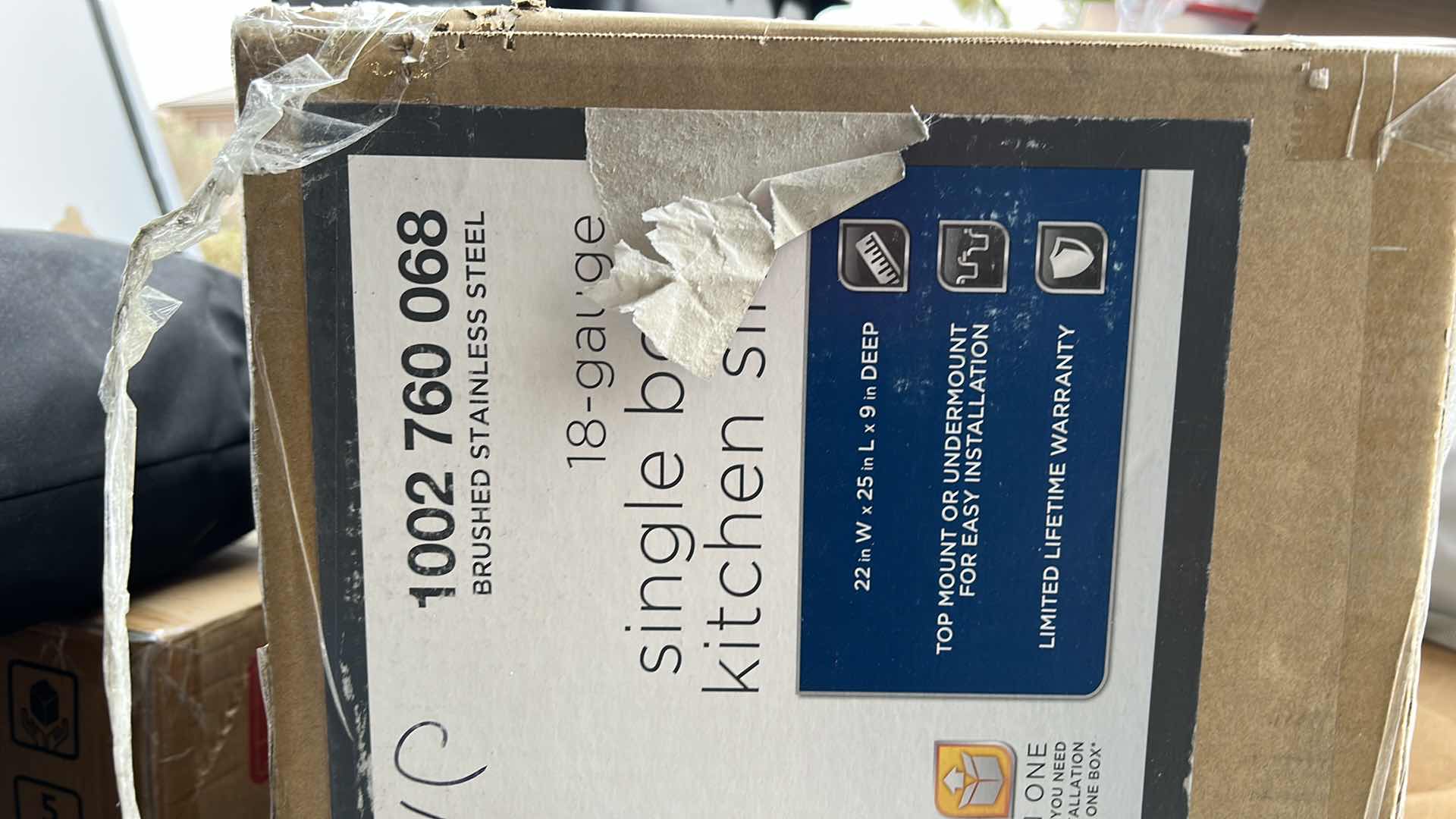 Photo 1 of NEW GLACIER BAY 18 GUAGE SINGLE BOWL KITCHEN SINK BRUSHED STAINLESS STEEL 