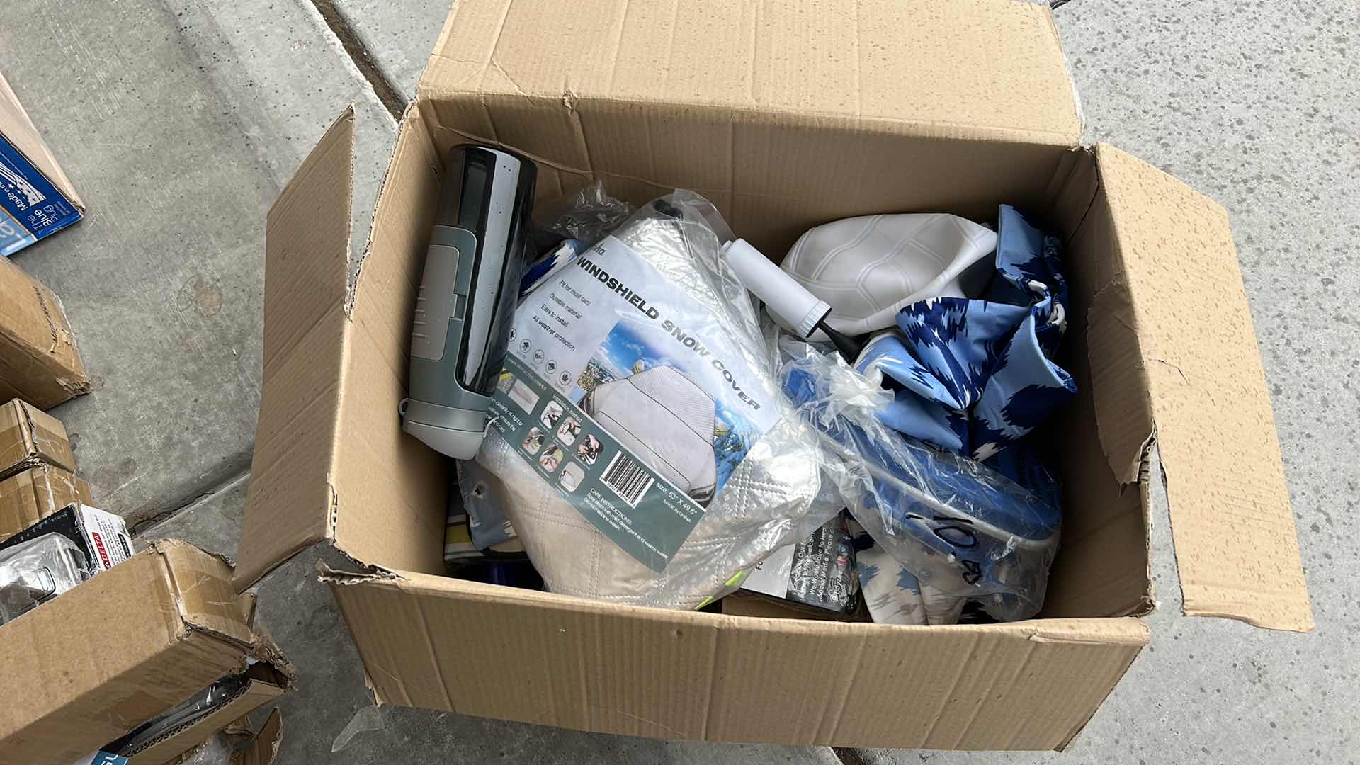 Photo 1 of BOX OF MISC ITEMS