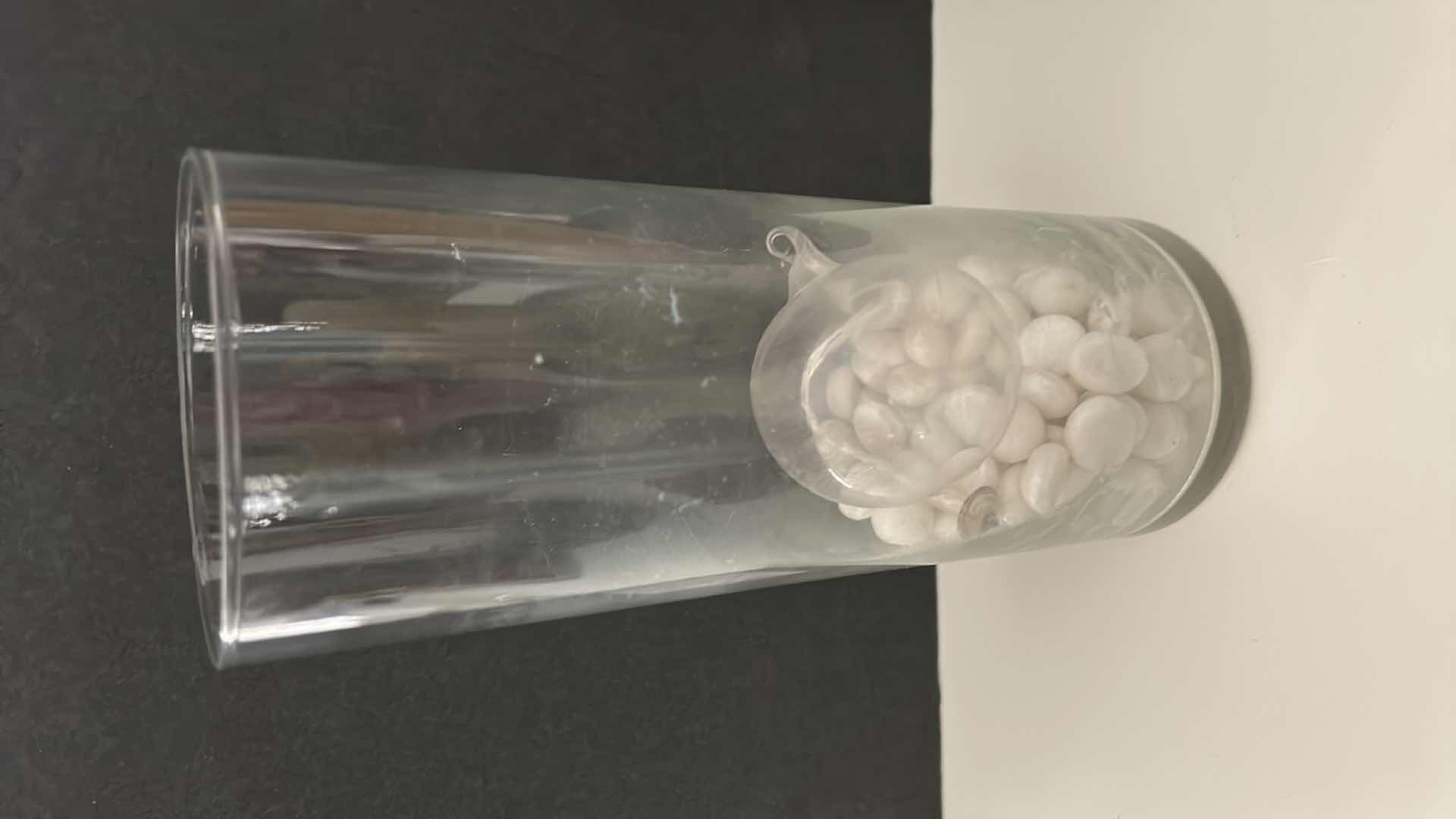 Photo 3 of HOME DECOR ASSORTMENT