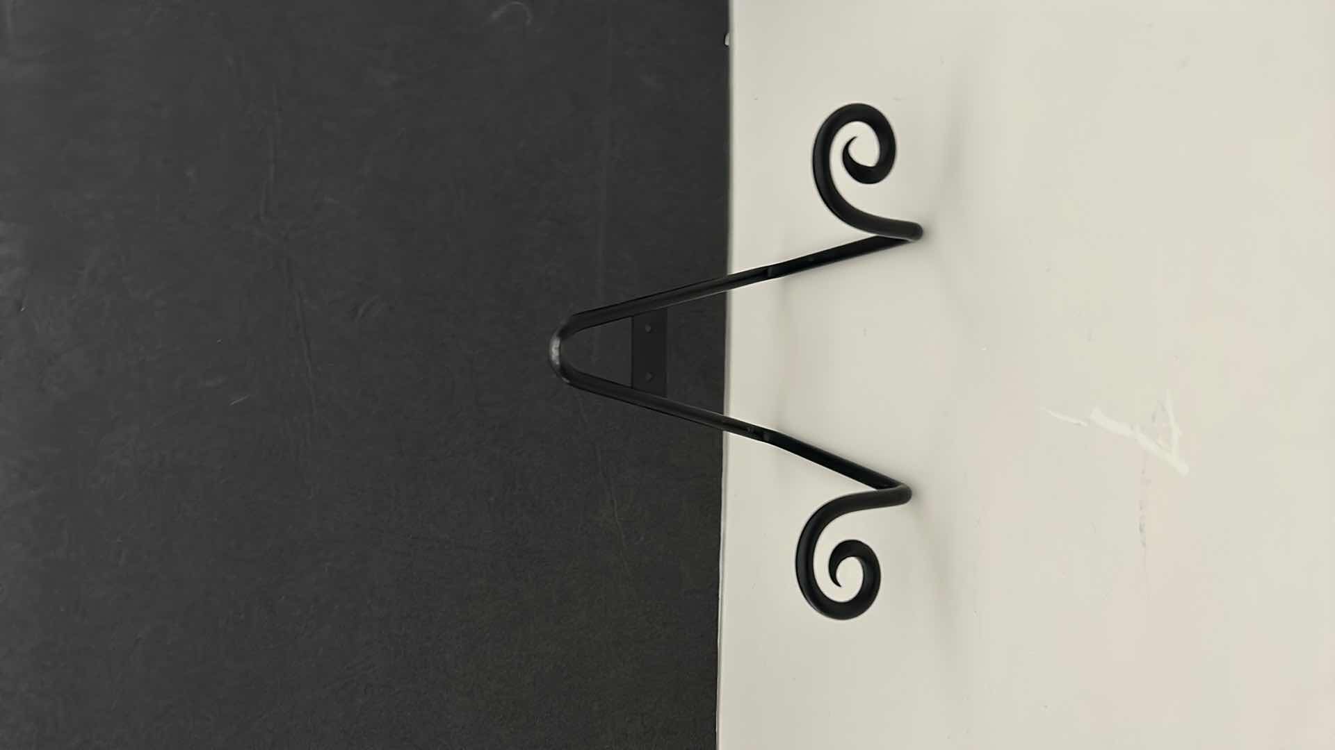 Photo 9 of HOME DECOR ASSORTMENT