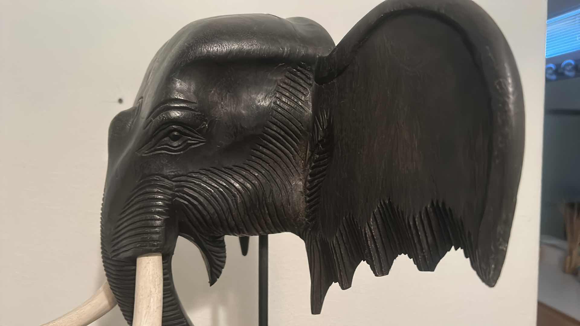 Photo 1 of WOOD ELEPHANT HEAD ON STAND 22“ x 13“ x 22“