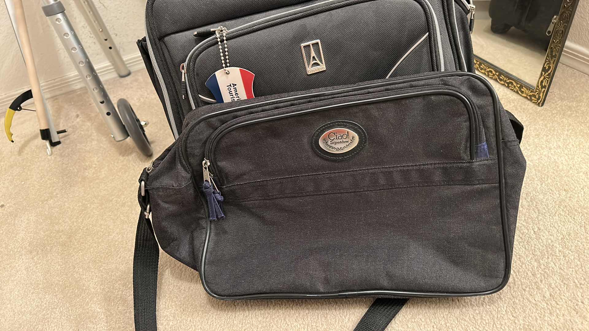 Photo 1 of 3 TRAVEL BAGS / LUGGAGE