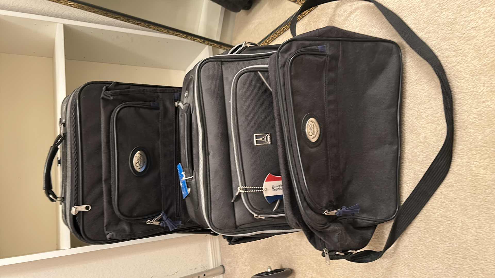 Photo 1 of 3 TRAVEL BAGS / LUGGAGE