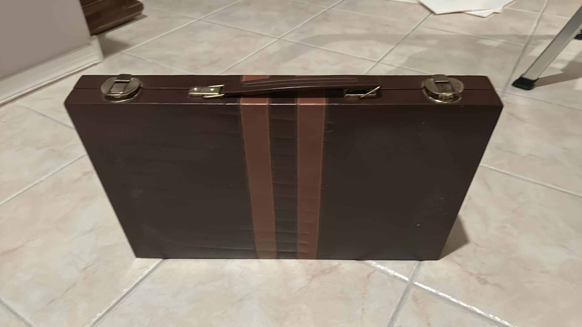 Photo 4 of BACK GAMMON