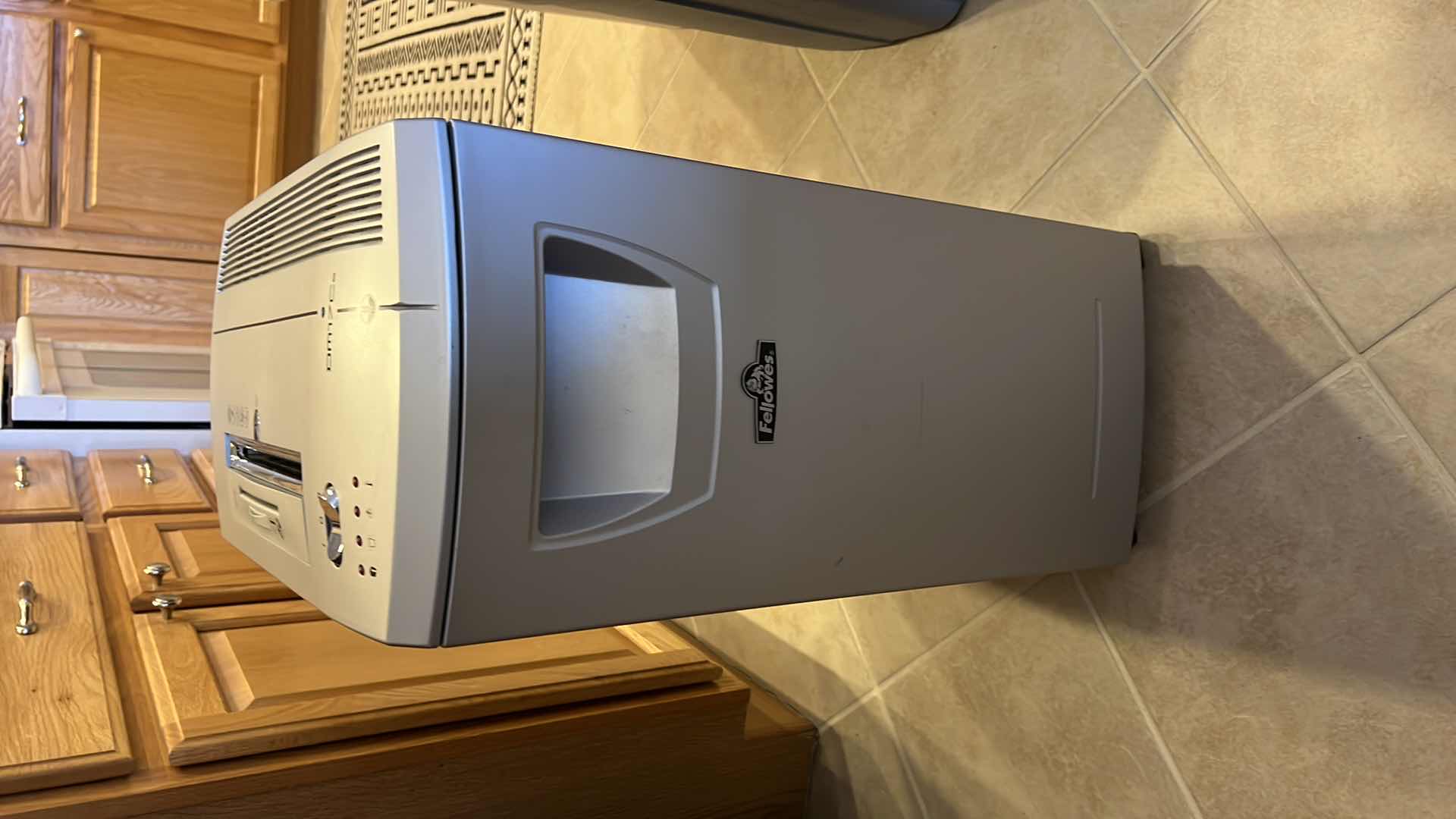 Photo 1 of FELLOWS DOCUMENT PAPER SHREDDER MODEL #DM17cs 17 SHEET CONFETTI PAPER 