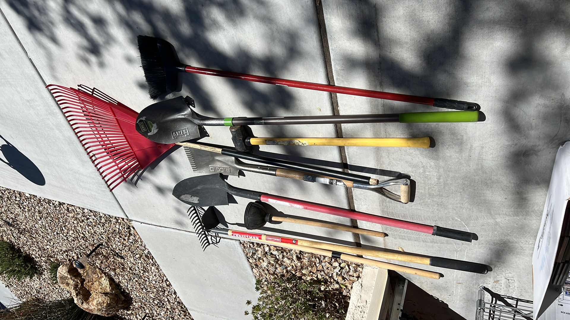Photo 1 of LAWN & GARDEN TOOLS