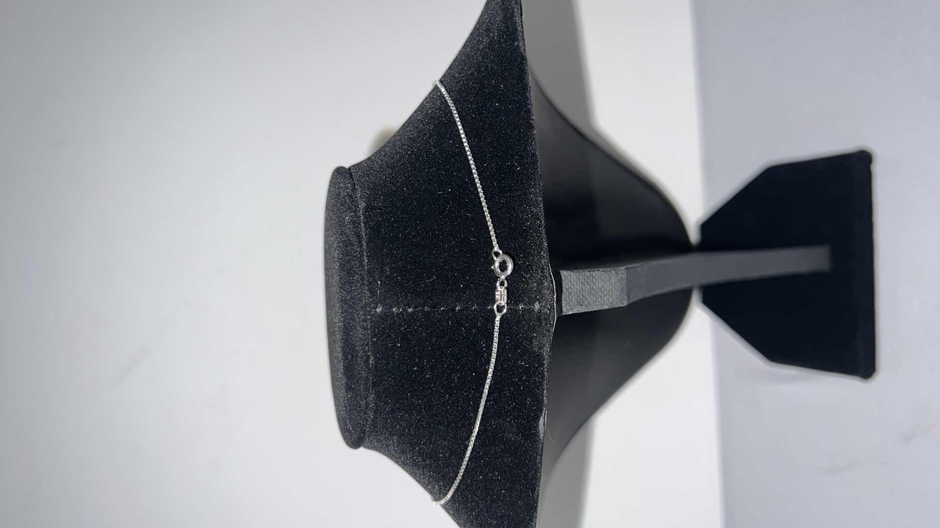 Photo 1 of 925 STERLING SILVER DYED GREEN BERYL EMERALD & SAPPHIRE CORUNDUM NECKLACE (GGA CERTIFIED)   NK015380