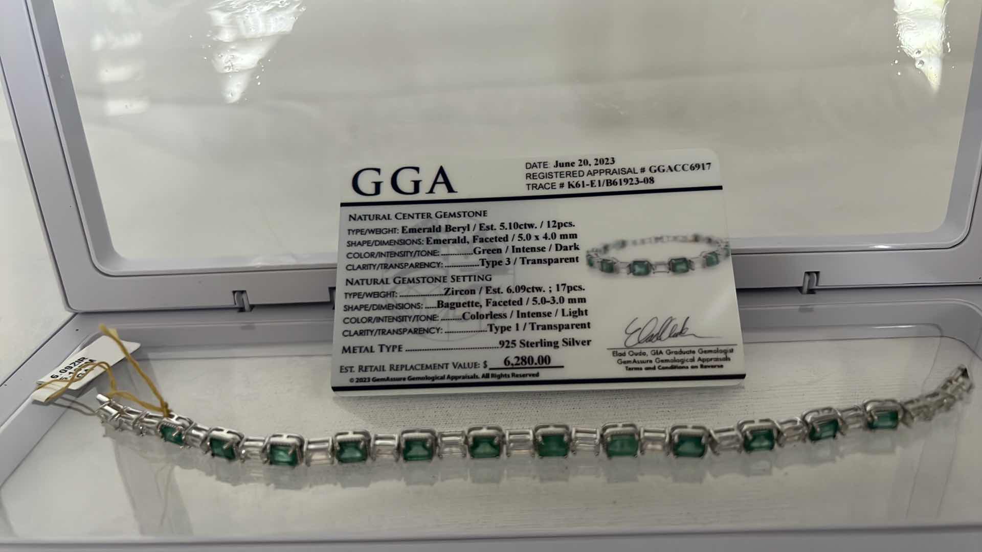 Photo 3 of 12.0 GRAMS 925 STERLING SILVER BRACELET W 6.09 CT ZIRCON & 5.10 CT EMERALD (GGA CERTIFICATE)   BR007944