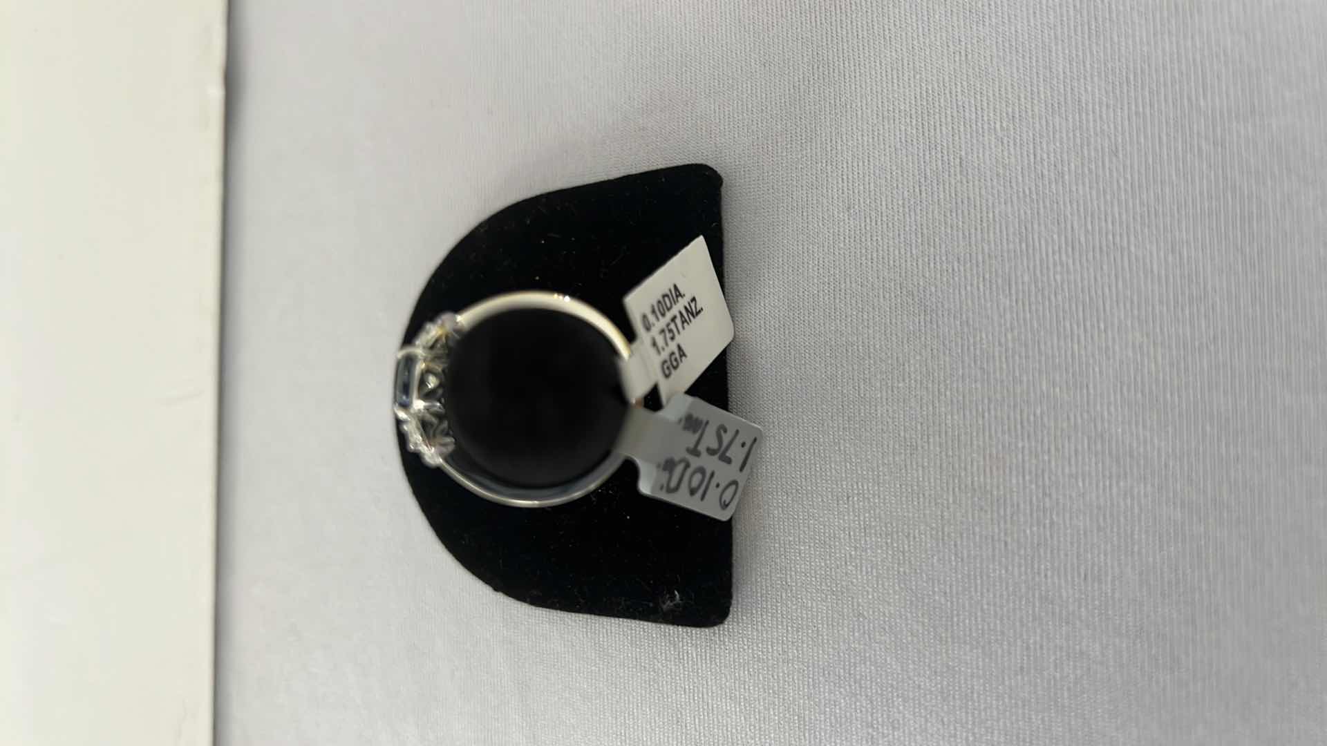 Photo 3 of 925 STERLING SILVER TANZANITE ZOISIT & DIAMOND RING-GGA CERTIFIED-APPROX. SIZE 6.5     RN034972