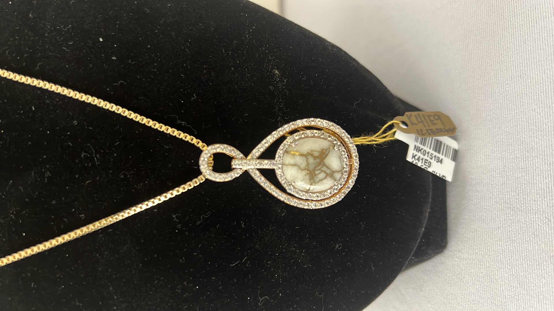 Photo 1 of 925 STERLING SILVER WHITE GOLD/YELLOW GOLD OVERLAY QUARTZ & SAPPHIRE CORUNDUM NECKLACE-GGA CERTIFIED   NK015194