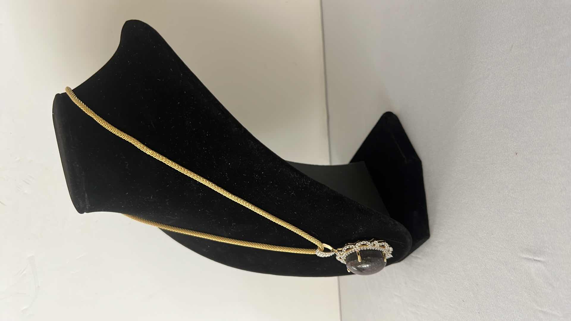 Photo 3 of 925 STERLING SILVER/YELLOW GOLD OVERLAY STAR RUBY & SAPPHIRE CORUNDUM OVAL NECKLACE-GGA CERTIFIED   NK015379