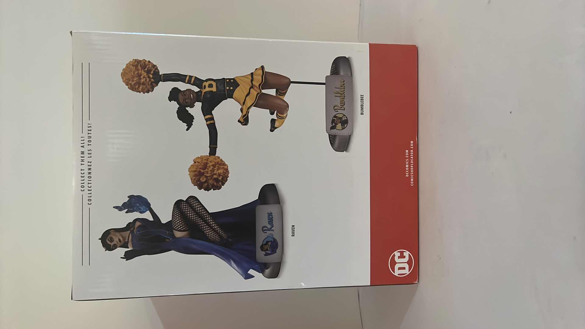 Photo 1 of BRAND NEW DC COLLECTIBLES BOMBSHELLS HALLOWEEN BATGIRL  $125