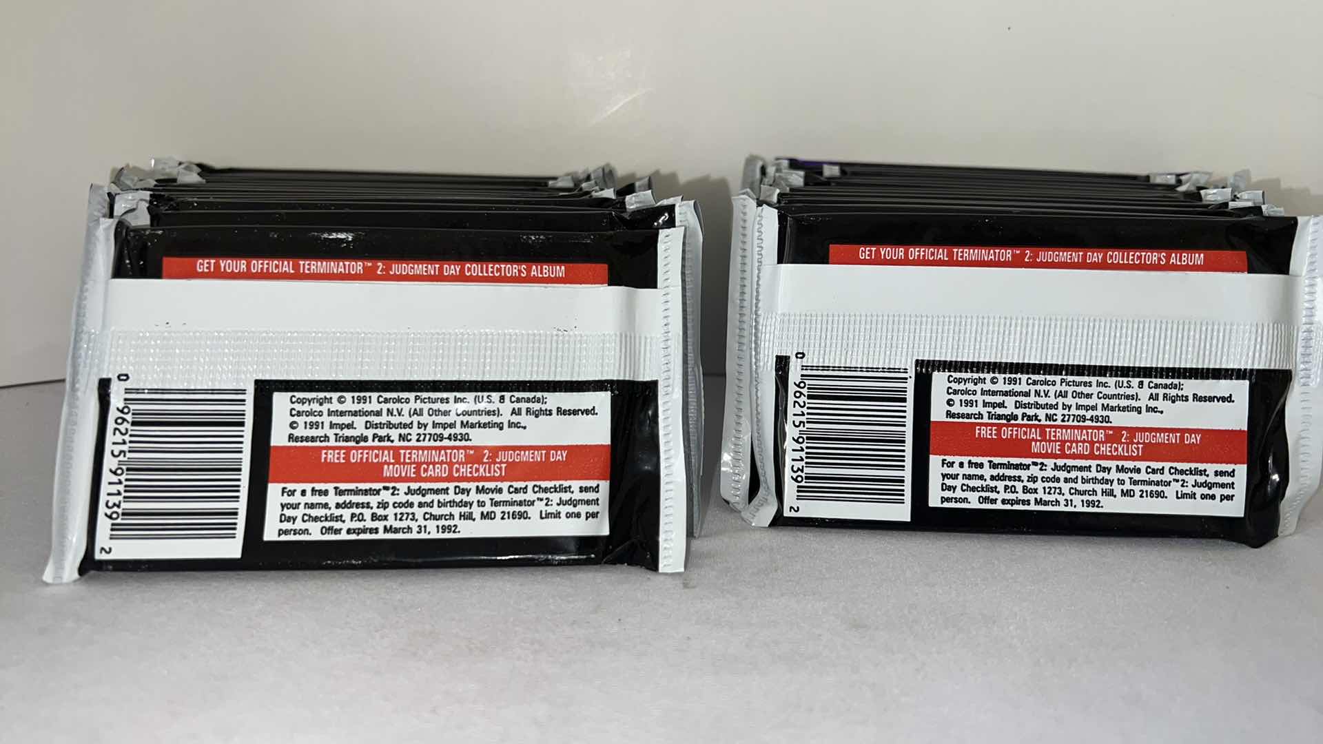 Photo 1 of 27-BRAND NEW T2 TERMINATORS 2 JUDGEMENT DAY MOVIE CARDS-1-COSMIC TEAMS TRADING CARD PKG  $135