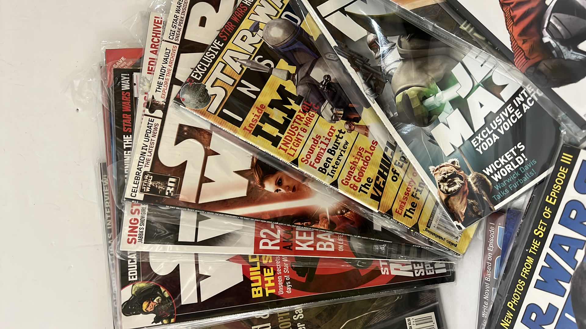 Photo 1 of 20-STAR WARS MAGAZINES
