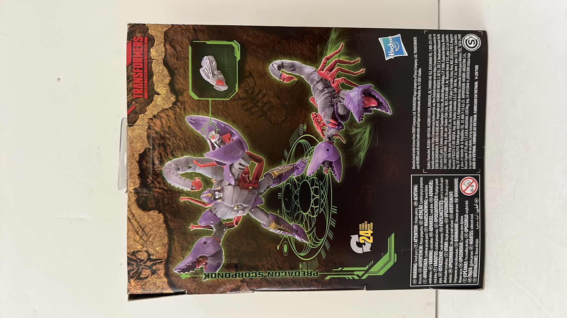 Photo 1 of BRAND NEW HASBRO TAKARA TOMY TRANSFORMERS “PREDACON SCORPONOK” TRANSFORMER