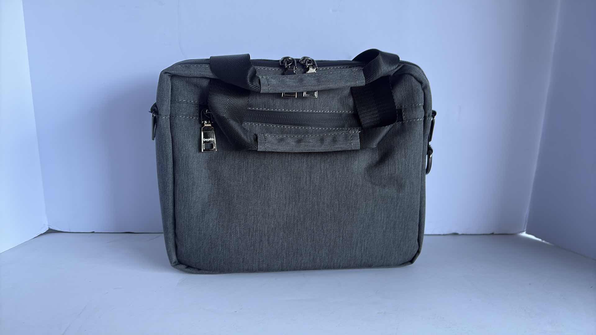 Photo 1 of KANGA LIFE TRAVEL BAG GREY