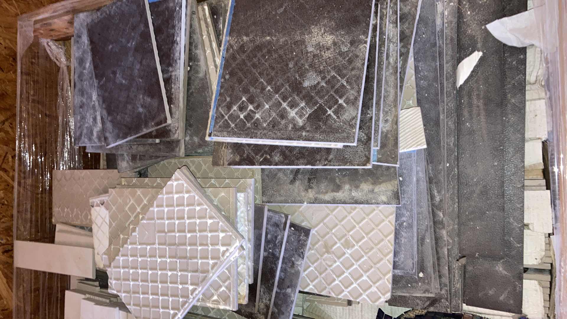 Photo 3 of MIXED TILE CRATE-FLOOR TILE AND TRIM