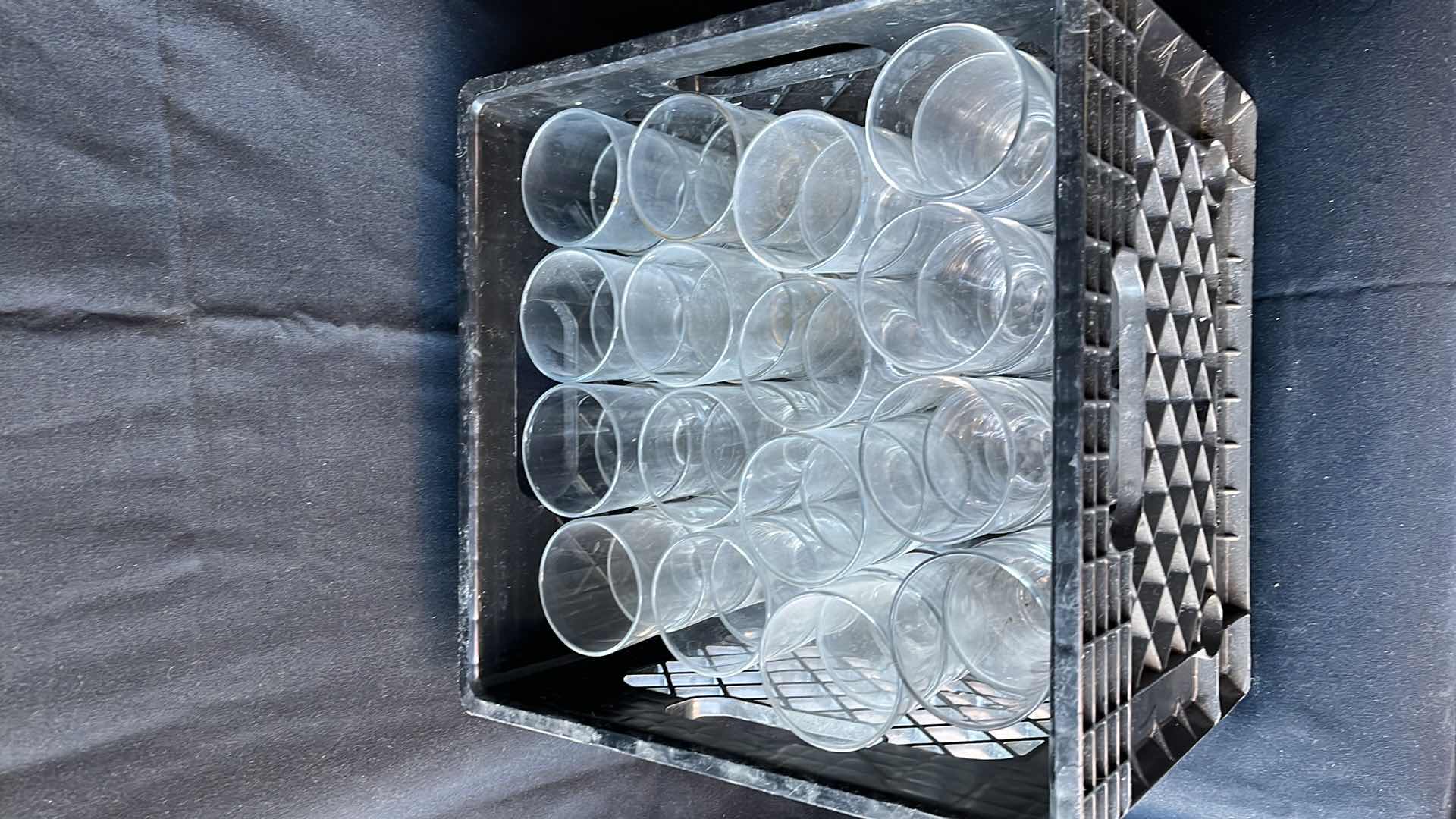 Photo 1 of 5” BAR GLASSES WITH CRATE (48)