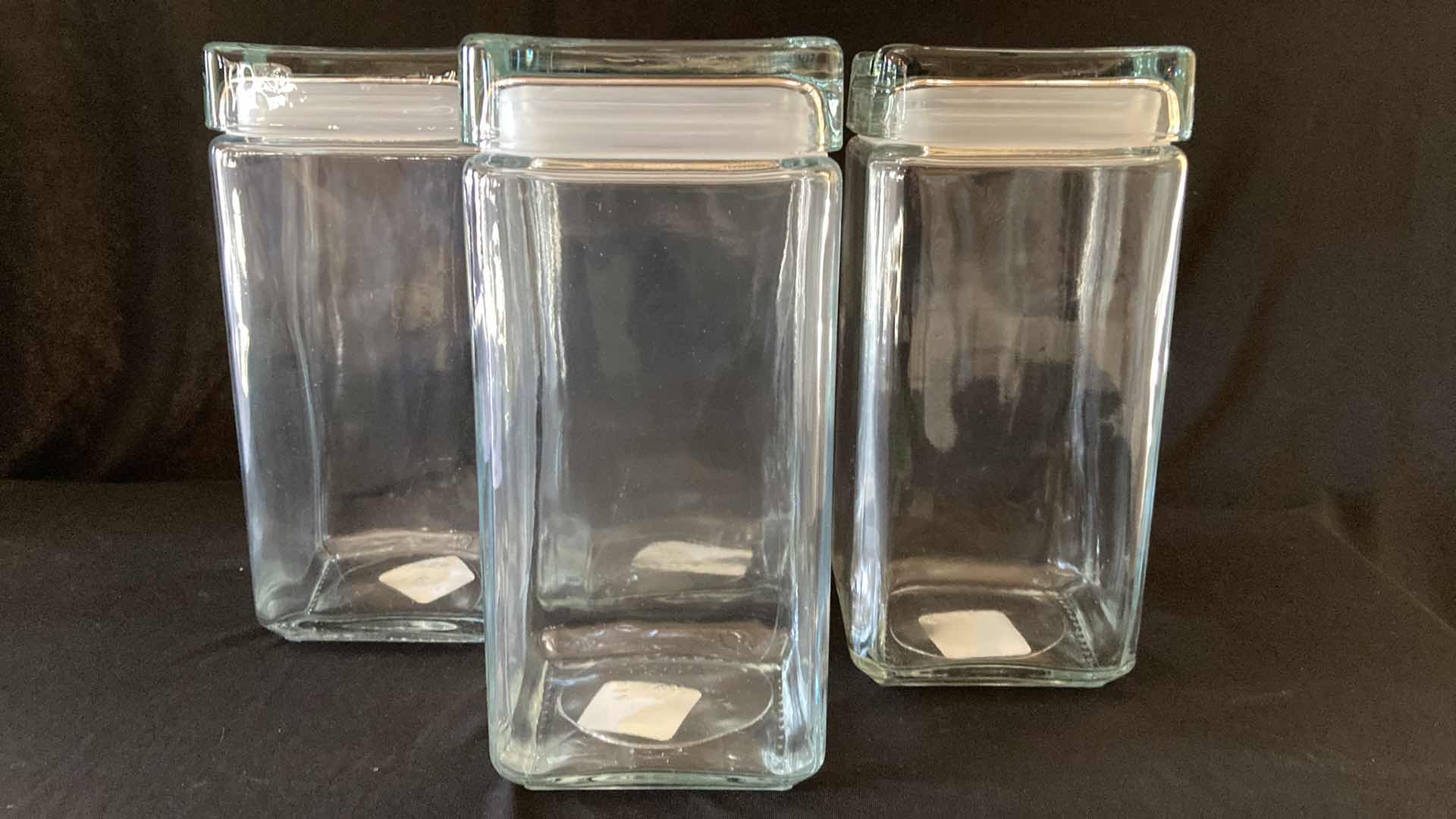 Photo 1 of NEW ANCHOR HOCKING CO 2QT SQUARE GLASS STORAGE JARS (4)