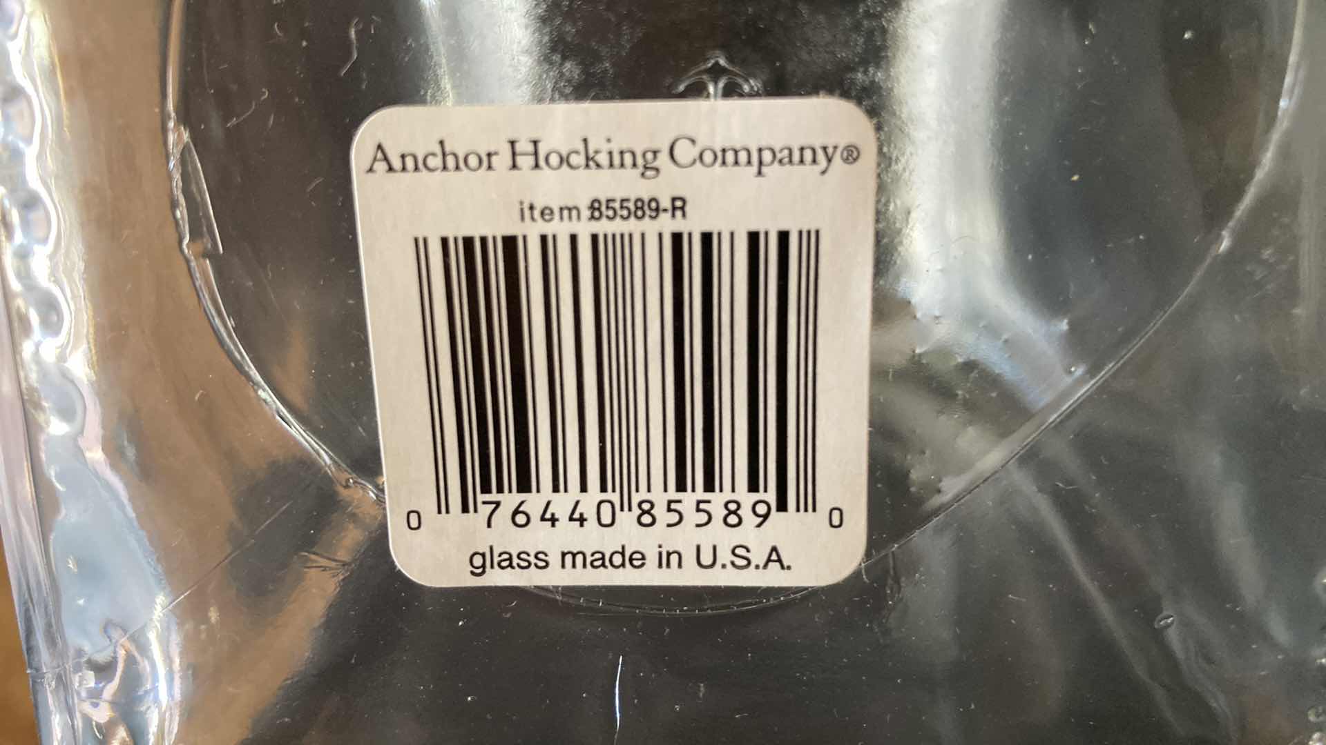 Photo 1 of NEW ANCHOR HOCKING CO 2QT SQUARE GLASS STORAGE JARS (4)