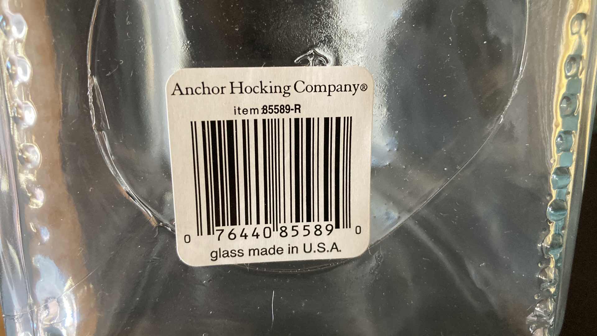 Photo 1 of NEW ANCHOR HOCKING CO 2QT SQUARE GLASS STORAGE JARS (4)