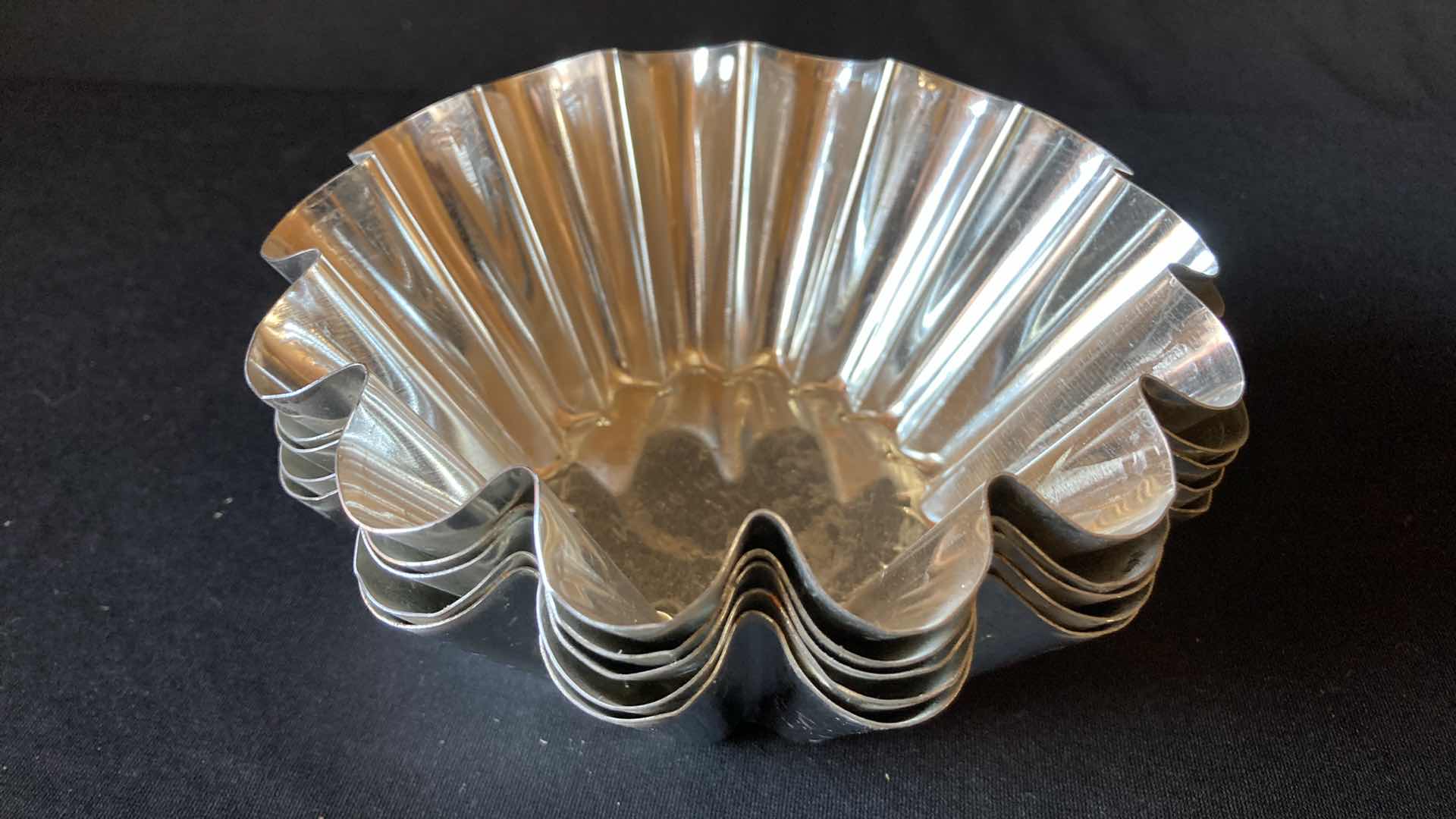 Photo 2 of JB PRINCE CO 5.5” BRIOCHE MOLDS (5)