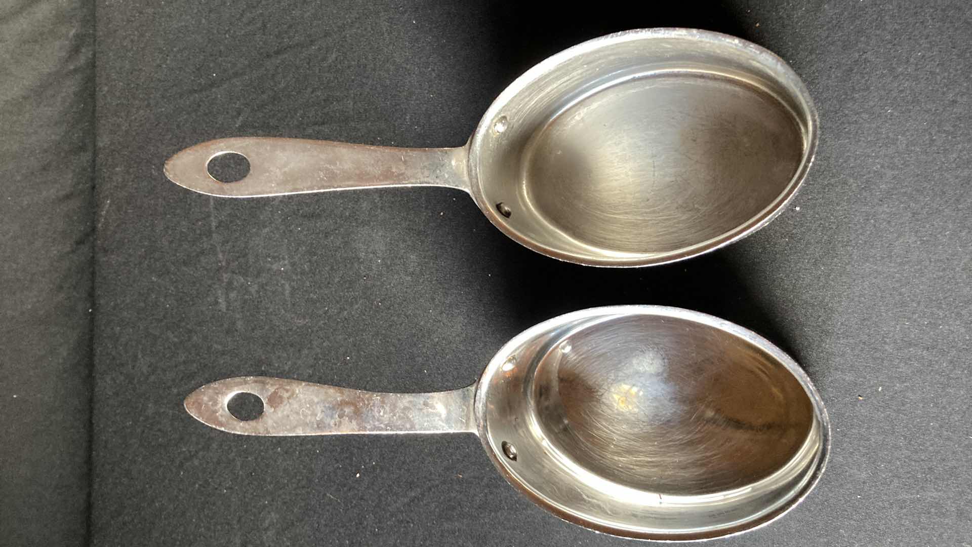 Photo 3 of DW HABER & SON NY OBLONG POTS (2) 4.75” X 10.5” H 2”