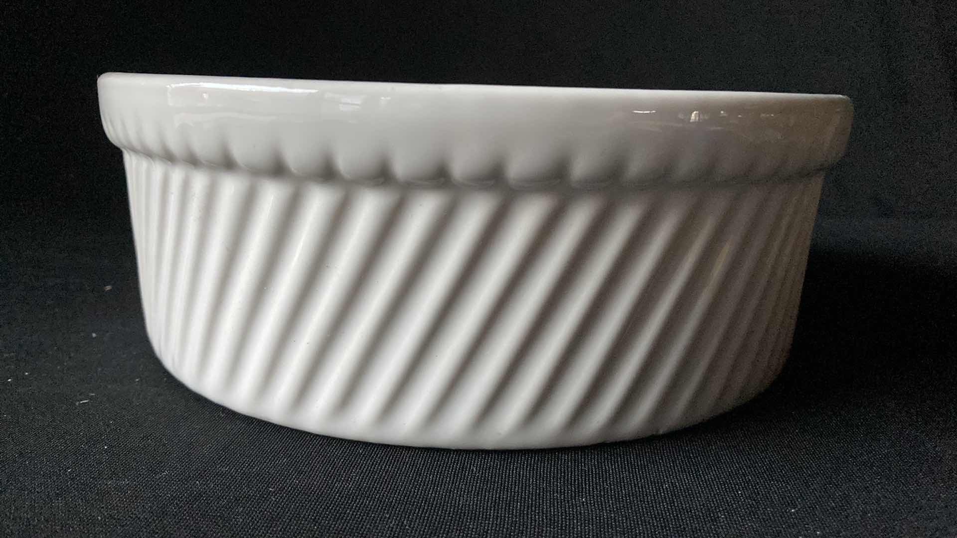 Photo 1 of NEW DC 505 USA 8” CASSEROLE DISH