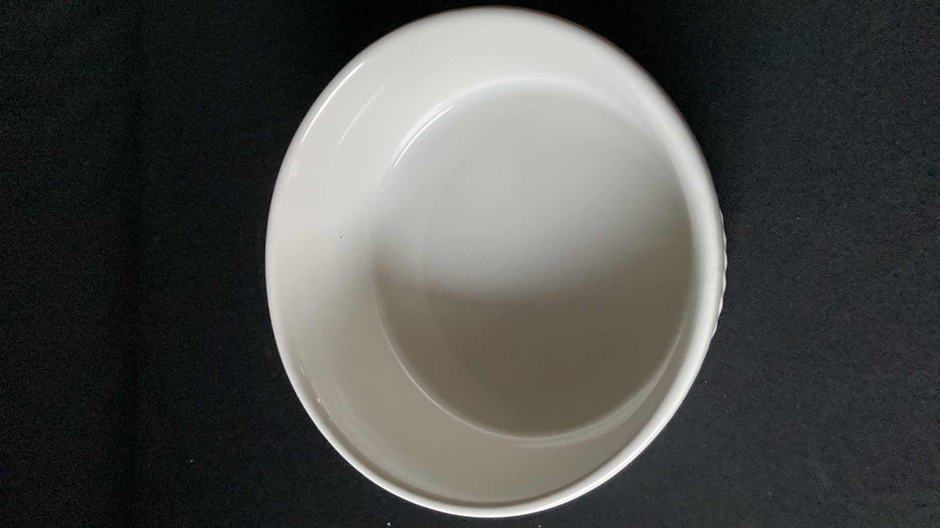 Photo 1 of NEW DC 505 USA 8” CASSEROLE DISH