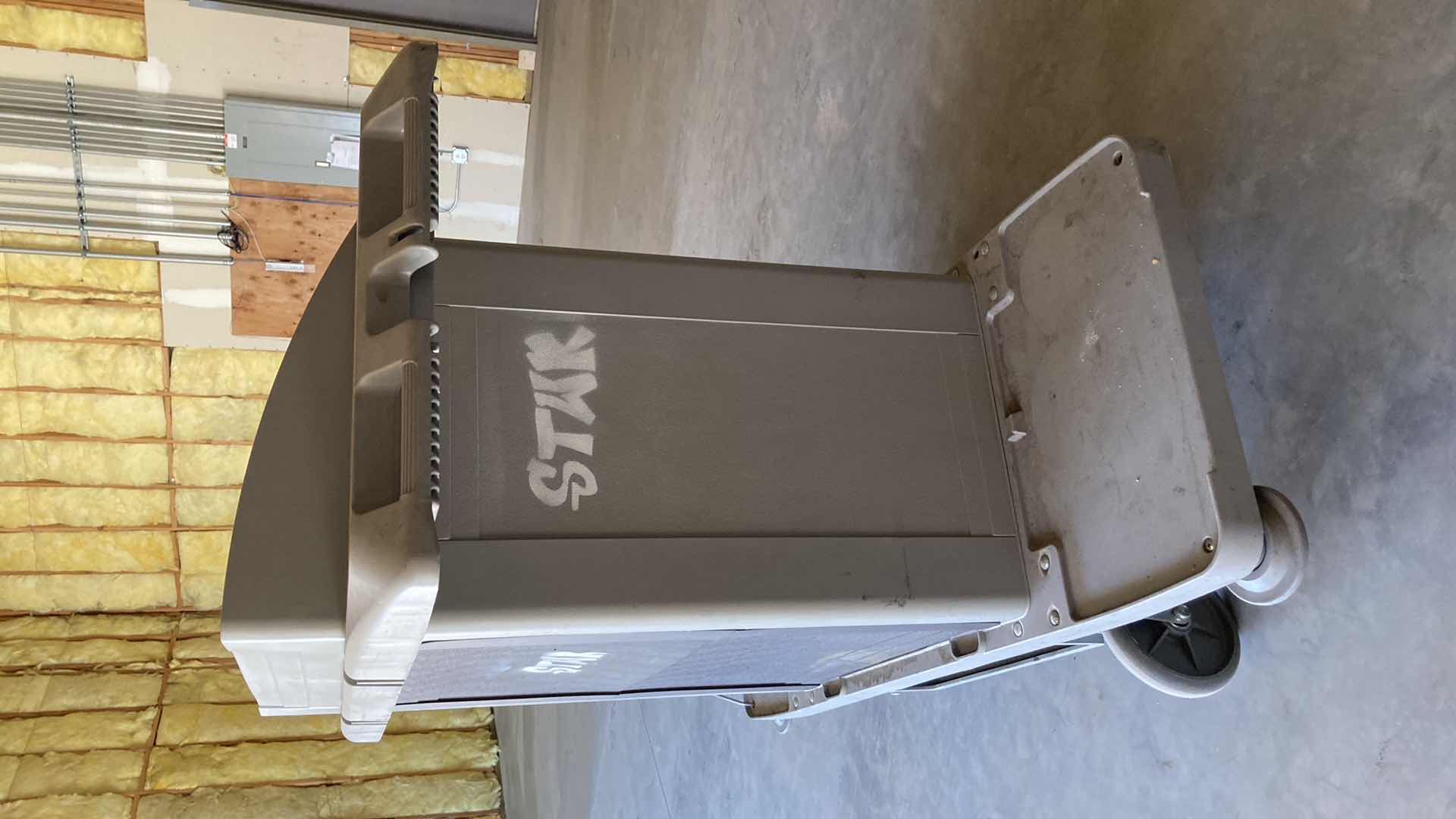 Photo 3 of RUBBERMAID COMMERCIAL CATERING ROLLING CART 60” X 22” H50”