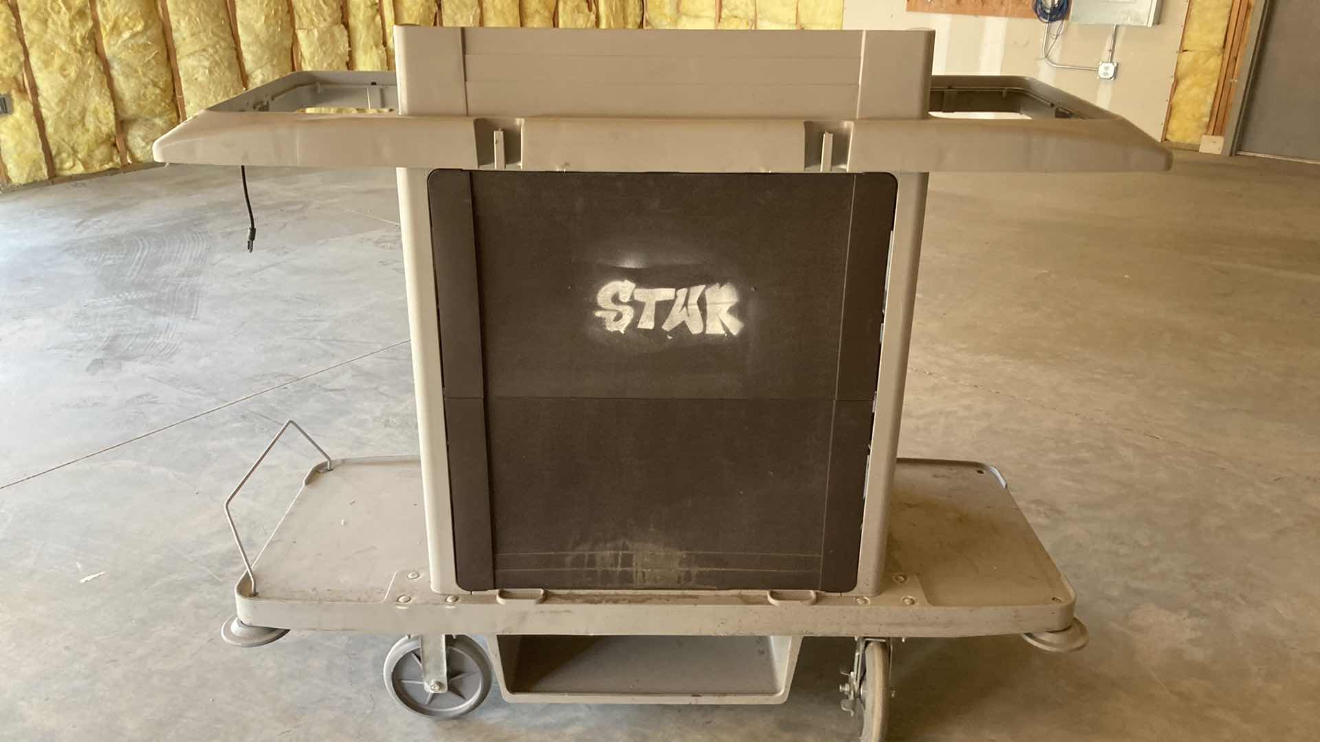 Photo 4 of RUBBERMAID COMMERCIAL CATERING ROLLING CART 60” X 22” H50”