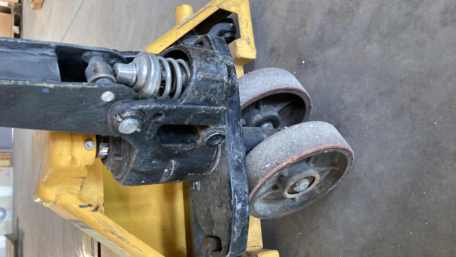 Photo 1 of CFA PALLET JACK 5500LB CAPACITY